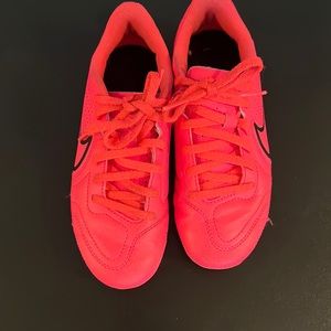 Nike Hot pink soccer cleats